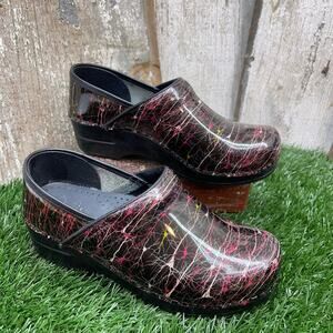 Sanita Balasia Patent Clogs Women's EU38